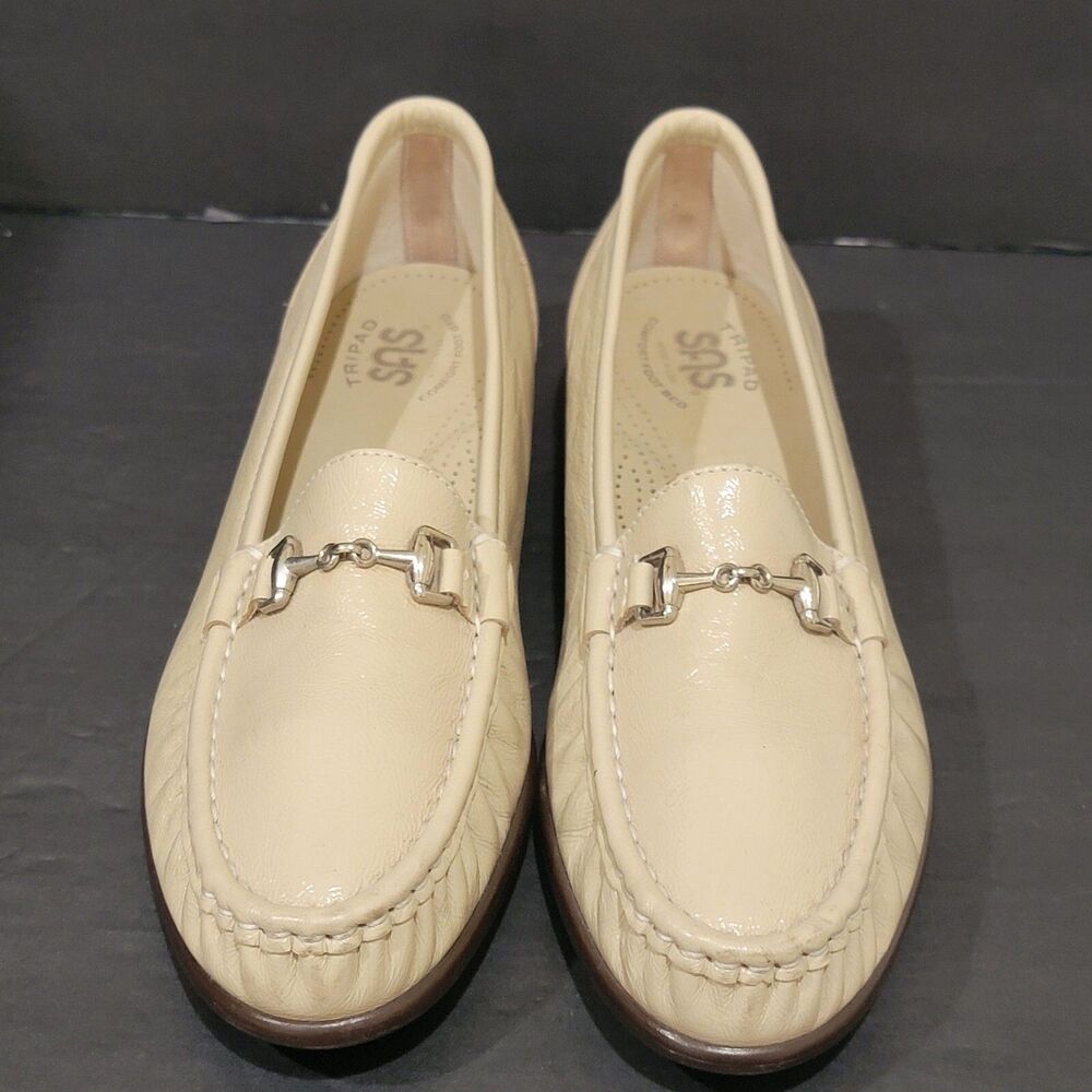SAS Metro Loafers Women's 9.5 S Horse Bit Bone Tan Patent Leather Slip On Shoes
